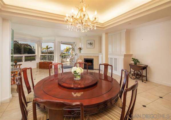 1099 1st Street, Coronado, California, United States 92118, 2 Bedrooms Bedrooms, ,1 BathroomBathrooms,For sale,1st Street,200005720