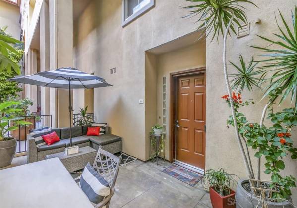 301 G St, San Diego, California, United States 92101, 2 Bedrooms Bedrooms, ,1 BathroomBathrooms,For sale,G St,200005959