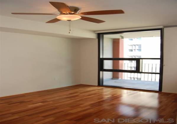 350 11Th Ave, San Diego 92101, California, United States 92101, 1 Bedroom Bedrooms, ,For sale,11Th Ave,200005961