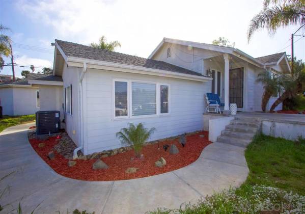 9533 Single Oak Dr., Lakeside, California, United States 92040, 4 Bedrooms Bedrooms, ,For sale,Single Oak Dr.,200006301