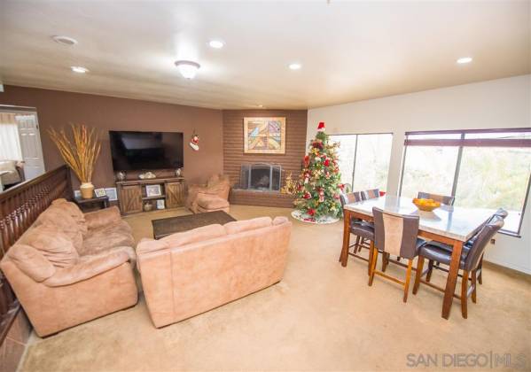 2324 Percussion Ct, El Cajon, California, United States 92019, 4 Bedrooms Bedrooms, ,1 BathroomBathrooms,For sale,Percussion Ct,200006436