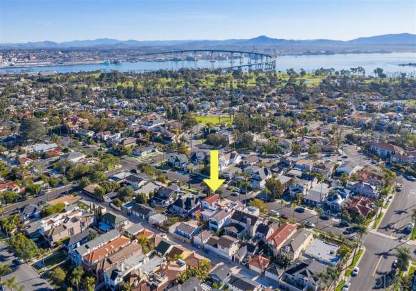 840-846 A Avenue, Coronado, California, United States 92118, 4 Bedrooms Bedrooms, ,For sale,A Avenue,200006497