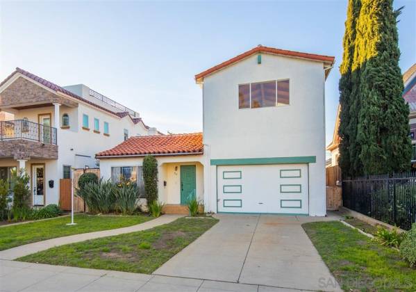 840-846 A Avenue, Coronado, California, United States 92118, 4 Bedrooms Bedrooms, ,For sale,A Avenue,200006497