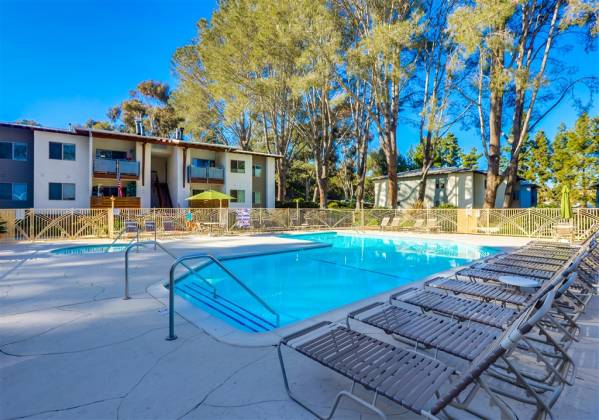 1660 El Camino Real, Encinitas, California, United States 92024, 2 Bedrooms Bedrooms, ,For sale,El Camino Real,200006626