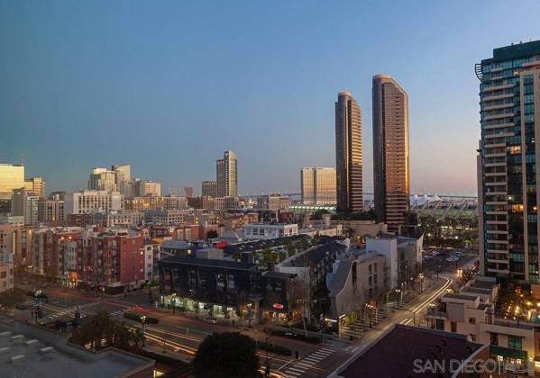 645 Front, San Diego, California, United States 92101, 2 Bedrooms Bedrooms, ,For sale,Front,200006754