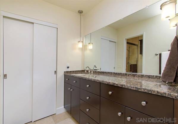 909 Coast Blvd, La Jolla, California, United States 92037, 2 Bedrooms Bedrooms, ,For sale,Coast Blvd,200006786