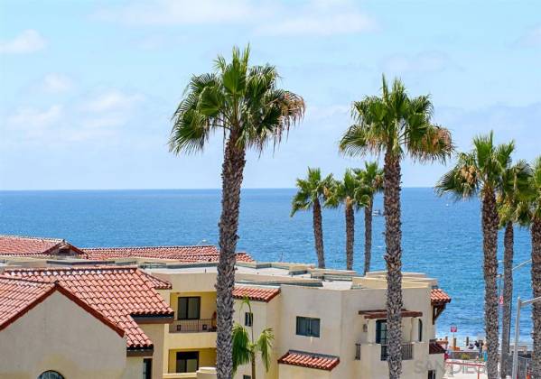 909 Coast Blvd, La Jolla, California, United States 92037, 2 Bedrooms Bedrooms, ,For sale,Coast Blvd,200006786