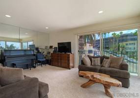 909 Coast Blvd, La Jolla, California, United States 92037, 2 Bedrooms Bedrooms, ,For sale,Coast Blvd,200006786