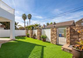 1160 Pine Street, Coronado, California, United States 92118, 4 Bedrooms Bedrooms, ,3 BathroomsBathrooms,For sale,Pine Street,200006792