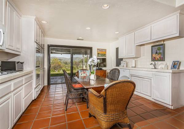 17207 El Vuelo, Rancho Santa Fe, California, United States 92067, 4 Bedrooms Bedrooms, ,2 BathroomsBathrooms,For sale,El Vuelo,200006839