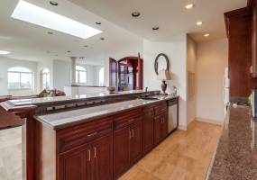 4021 Bandini, San Diego, California, United States 92103, 3 Bedrooms Bedrooms, ,For sale,Bandini,200006861