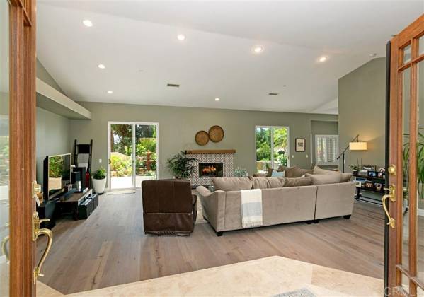 861 Quails Trail, Vista, California, United States 92081, 4 Bedrooms Bedrooms, ,1 BathroomBathrooms,For sale,Quails Trail,200007069