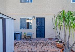 1321 Oakdale Ave, El Cajon, California, United States 92021, 2 Bedrooms Bedrooms, ,1 BathroomBathrooms,For sale,Oakdale Ave,200007083