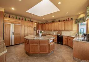 30345 Via Maria Elena, Bonsall, California, United States 92003, 4 Bedrooms Bedrooms, ,1 BathroomBathrooms,For sale,Via Maria Elena,200007162