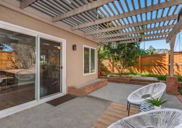 2952 Cape Cod Cir, Carlsbad, California, United States 92010, 2 Bedrooms Bedrooms, ,1 BathroomBathrooms,For sale,Cape Cod Cir,200007277