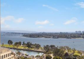 700 Harbor Dr, San Diego, California, United States 92101, 2 Bedrooms Bedrooms, ,For sale,Harbor Dr,200007383