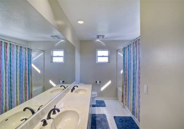 17050 Broken Bow Court, San Diego, California, United States 92127, 4 Bedrooms Bedrooms, ,2 BathroomsBathrooms,For sale,Broken Bow Court,200007453