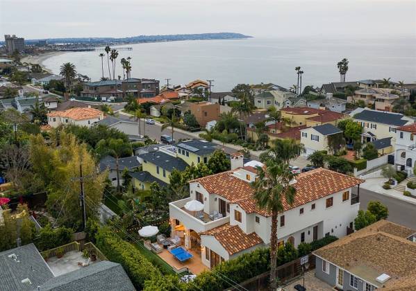 5341 Chelsea St, La Jolla, California, United States 92037, 5 Bedrooms Bedrooms, ,1 BathroomBathrooms,For sale,Chelsea St,200007497