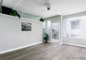 101 Market St, San Diego, California, United States 92101, 1 Bedroom Bedrooms, ,For sale,Market St,200007580