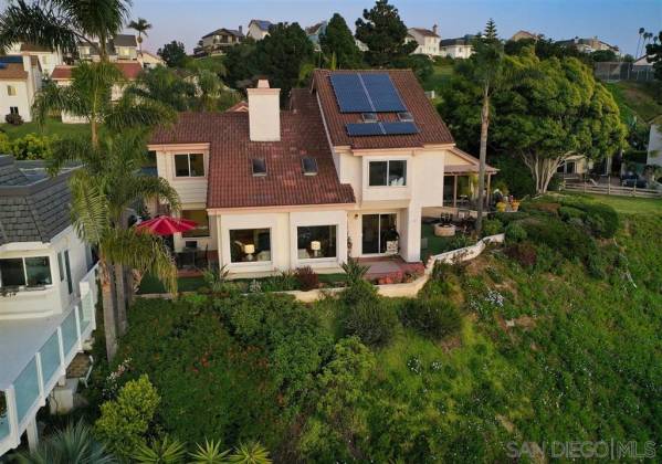 1744 Burgundy Rd, Encinitas, California, United States 92024, 4 Bedrooms Bedrooms, ,1 BathroomBathrooms,For sale,Burgundy Rd,200007581