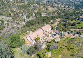 3325 Via Viejas Oeste, Alpine, California, United States 91901, 4 Bedrooms Bedrooms, ,For sale,Via Viejas Oeste,200007752