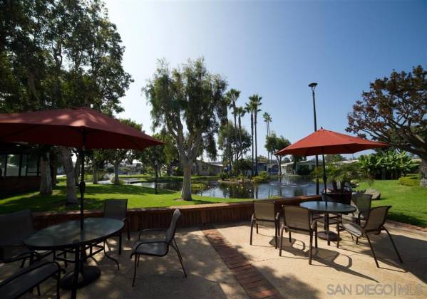 7316 San Luis St, Carlsbad, California, United States 92011, 2 Bedrooms Bedrooms, ,For sale,San Luis St,200007815