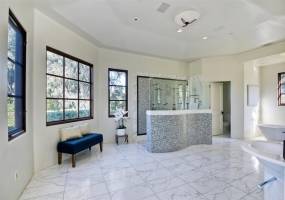 5168 Linea Del Cielo, Rancho Santa Fe, California, United States 92067, 6 Bedrooms Bedrooms, ,3 BathroomsBathrooms,For sale,Linea Del Cielo,200007908