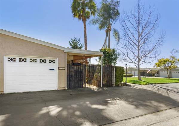 3619 Dearborn St, Oceanside, California, United States 92057, 2 Bedrooms Bedrooms, ,For sale,Dearborn St,200007982