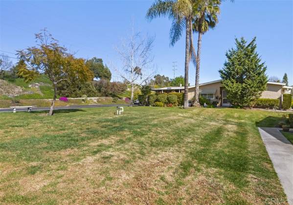 3619 Dearborn St, Oceanside, California, United States 92057, 2 Bedrooms Bedrooms, ,For sale,Dearborn St,200007982