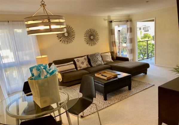 457 Coast, La Jolla, California, United States 92037, 2 Bedrooms Bedrooms, ,For sale,Coast,200008091