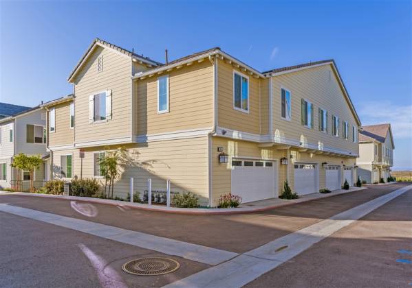 514 Surfbird Ln, Imperial Beach, California, United States 91932, 3 Bedrooms Bedrooms, ,1 BathroomBathrooms,For sale,Surfbird Ln,200008094