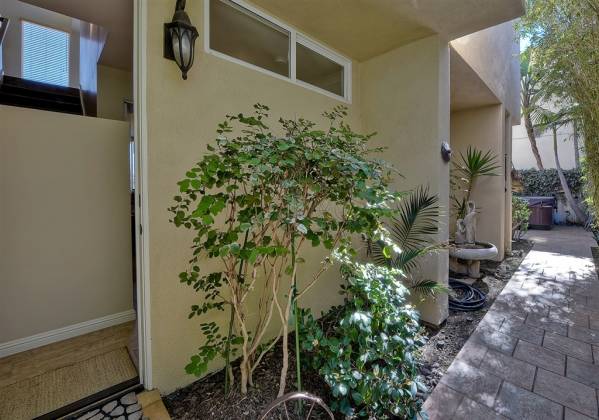 167 JUPITER STREET, ENCINITAS, California, United States 92024, 3 Bedrooms Bedrooms, ,1 BathroomBathrooms,For sale,JUPITER STREET,200008126