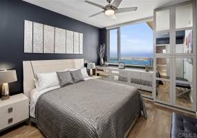 700 E Street, San Diego, California, United States 92101, 2 Bedrooms Bedrooms, ,For sale,E Street,200008201