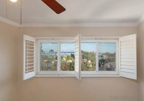 333 Orange Avenue, Coronado, California, United States 92118, 2 Bedrooms Bedrooms, ,For sale,Orange Avenue,200008300