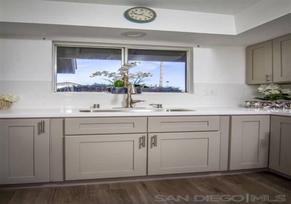 3630 Vista Campana, Oceanside, California, United States 92057, 2 Bedrooms Bedrooms, ,For sale,Vista Campana,200008305