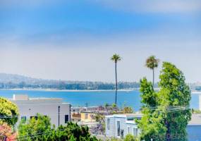 4105 Haines, San Diego, California, United States 92109, 2 Bedrooms Bedrooms, ,For sale,Haines,200008321