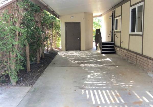 8975 Lawrence Welk Drive, Escondido, California, United States 92026, 2 Bedrooms Bedrooms, ,For sale,8975 Lawrence Welk Drive,200008533