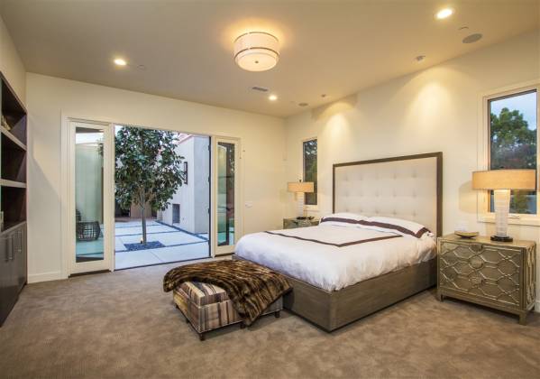 9521 La Jolla Farms Rd, La Jolla, California, United States 92037, 5 Bedrooms Bedrooms, ,1 BathroomBathrooms,For sale,La Jolla Farms Rd,200008549