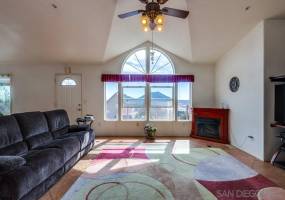 34759 Pueblo Dr, Julian, California, United States 92036, 3 Bedrooms Bedrooms, ,For sale,Pueblo Dr,200008650