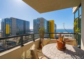 1199 Pacific Highway, San Diego, California, United States 92101, 2 Bedrooms Bedrooms, ,For sale,Pacific Highway,200008654