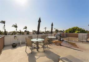 864 E Ave, Coronado, California, United States 92118, 2 Bedrooms Bedrooms, ,1 BathroomBathrooms,For sale,E Ave,200008746