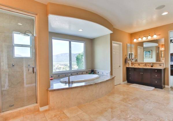 605 Overlook Pl., Chula Vista, California, United States 91914, 6 Bedrooms Bedrooms, ,1 BathroomBathrooms,For sale,Overlook Pl.,200008879