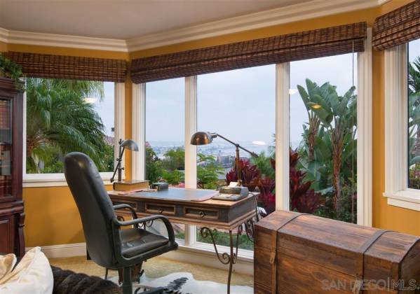 874 Harbor View Pl, San Diego, California, United States 92106, 3 Bedrooms Bedrooms, ,For sale,Harbor View Pl,200009042