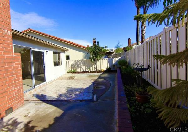 3520 Sundown Ln, Oceanside, California, United States 92056, 2 Bedrooms Bedrooms, ,For sale,Sundown Ln,200009091