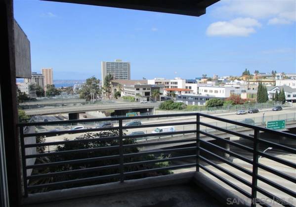 1642 7th Avenue, San Diego, California, United States 92101, 1 Bedroom Bedrooms, ,For sale,7th Avenue,200009099