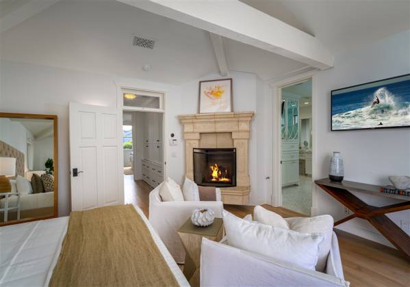 137 26th Street, Del Mar, California, United States 92014, 3 Bedrooms Bedrooms, ,For sale,26th Street,200009105