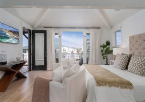 137 26th Street, Del Mar, California, United States 92014, 3 Bedrooms Bedrooms, ,For sale,26th Street,200009105