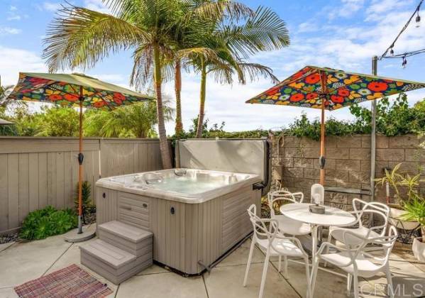 3192 Corte Tradicion, Carlsbad, California, United States 92009, 5 Bedrooms Bedrooms, ,For sale,Corte Tradicion,200009130