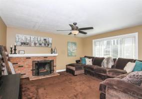 1763 Summer Place Dr, El Cajon, California, United States 92021, 3 Bedrooms Bedrooms, ,For sale,Summer Place Dr,200009148