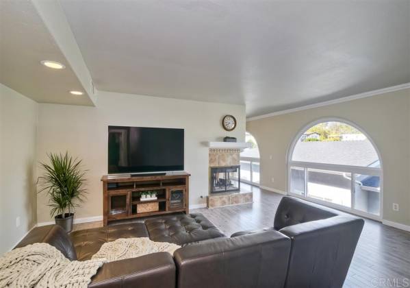 363 Rosecrans St, San Diego, California, United States 92106, 2 Bedrooms Bedrooms, ,For sale,Rosecrans St,200009155